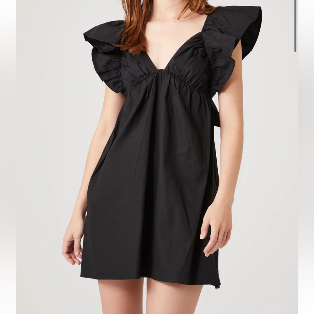 Elegant Black Ruffle Sleeve Bow Dress